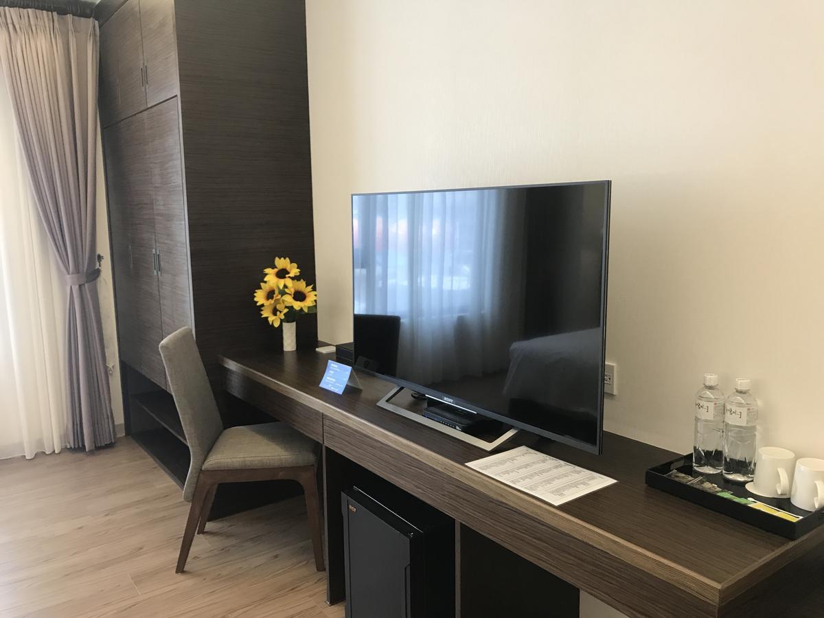 Hotel 晨光飯店 Jiayi Zewnętrze zdjęcie